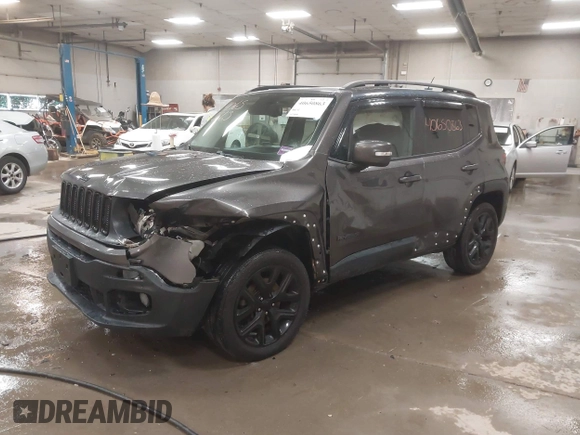 2016 Jeep Renegade Latitude with VIN ZACCJBBT5GPD69471, listed as a IAAI auction lot 40650863 with 137,944 mi miles. Bid and sale history available at carsss.com. Image 2.
