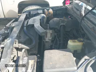 1999 Chevrolet Silverado 1500 LS с VIN 2GCEC19V0X1231173, выставлен на аукционе IAAI как лот 42422059 с пробегом 339 597 миль миль и . История ставок и продаж доступна на DreamBid. Изображение 12.