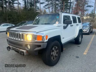 2006 Hummer H3 with VIN 5GTDN136068160309, listed as a Copart auction lot 86881174 with 180,000 mi miles and Clean Title. Bid and sale history available at DreamBid. Image 2.