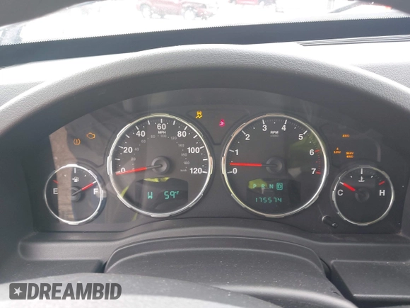2009 Jeep Liberty Sport with VIN 1J8GN28K39W522495, listed as a IAAI auction lot 41940310 with 175,574 mi miles. Bid and sale history available at carsss.com. Image 7.