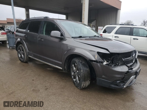 2017 Dodge Journey Crossroad Plus with VIN 3C4PDDGG0HT512580, listed as a Copart auction lot 46680745 with 132,074 mi miles and Clean title. Bid and sale history available at DreamBid. Image 4.
