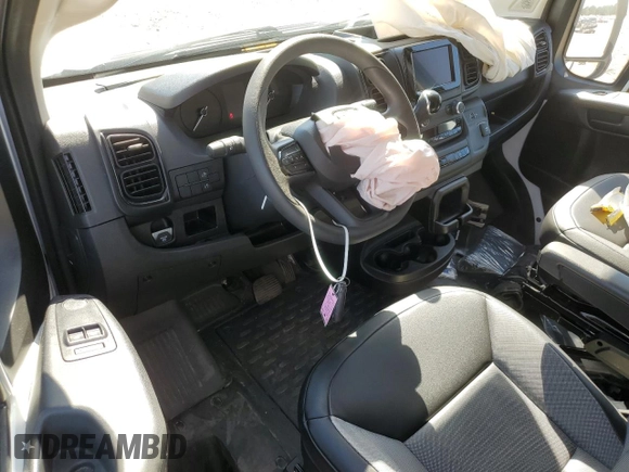 2023 Ram ProMaster Cargo with VIN 3C6LRVAG7PE583784, listed as a Copart auction lot 73926394 with 33,434 mi miles and Salvage Title. Bid and sale history available at DreamBid. Image 8.