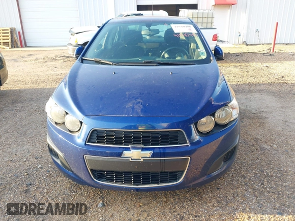 2014 Chevrolet Sonic LT with VIN 1G1JC5SH3E4228384, listed as a IAAI auction lot 41940480 with 127,176 mi miles and . Bid and sale history available at DreamBid. Image 6.