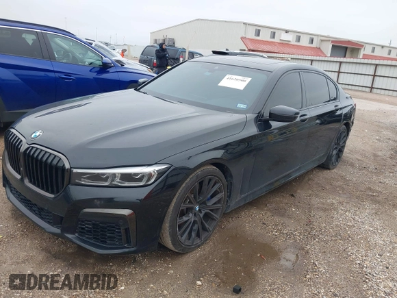 2021 BMW 7 Series 740i z VIN WBA7T2C06MCE57381, wystawiony jako IAAI lot #41620500 z przebiegiem 58 326 mil mil oraz . Historia ofert i sprzedaży dostępna na DreamBid. Obrazek 19.