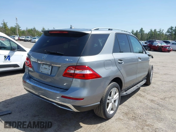 2014 Mercedes-Benz M 350 with VIN 4JGDA5HB4EA371774, listed as a IAAI auction lot 42079843 with 128,448 mi miles and . Bid and sale history available at DreamBid. Image 4.