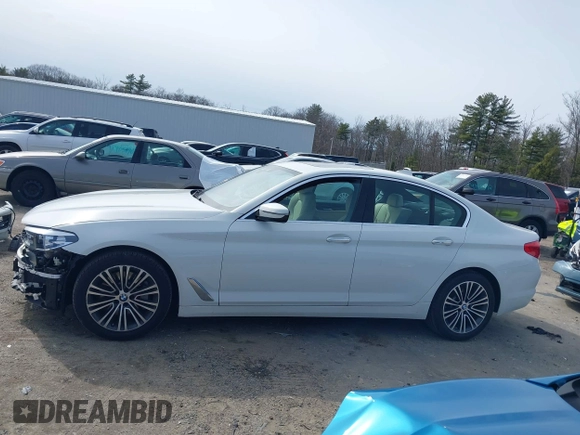 2018 BMW 5 Series 530i xDrive with VIN WBAJA7C53JWA73427, listed as a IAAI auction lot 41906763 with 44,774 mi miles. Bid and sale history available at carsss.com. Image 15.