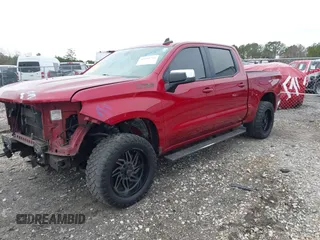 2019 Chevrolet Silverado 1500 LT with VIN 3GCUYDED7KG127193, listed as a IAAI auction lot 41553711 with 102,841 mi miles. Bid and sale history available at carsss.com. Image 18.