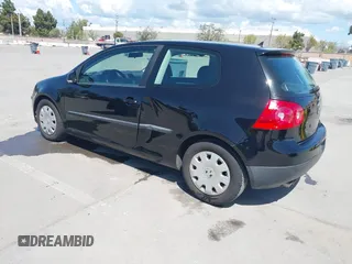 2008 Volkswagen Rabbit S z VIN WVWBA71K68W236885, wystawiony jako IAAI lot #41947747 z przebiegiem 168 428 mil mil oraz . Historia ofert i sprzedaży dostępna na DreamBid. Obrazek 3.