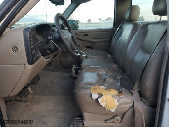 2004 Chevrolet Silverado 1500 LS with VIN 1GCEC14V74Z251317, listed as a Copart auction lot 79619084 with 227,917 mi miles and Salvage Title. Bid and sale history available at carsss.com. Image 7.