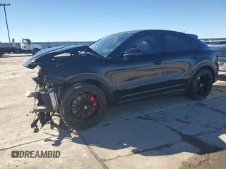 2024 Porsche Cayenne S z VIN WP1BL2AY2RDA60107, wystawiony jako Copart lot #88084845 z przebiegiem Nie podano mil oraz Szkoda całkowita • Salvage title. Historia ofert i sprzedaży dostępna na DreamBid. Obrazek 1.