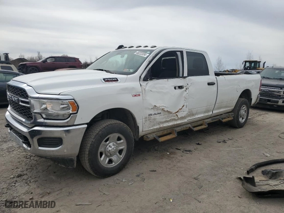2019 Ram 2500 Tradesman with VIN 3C6UR5HJ7KG683600, listed as a Copart auction lot 48222334 with 131,995 mi miles and Salvage Title. Bid and sale history available at carsss.com. Image 1.