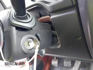 2001 Jeep Wrangler Sport z VIN 1J4FA49S01P341940, wystawiony jako IAAI lot #42542715 z przebiegiem 87 651 mil mil oraz . Historia ofert i sprzedaży dostępna na DreamBid. Obrazek 11.