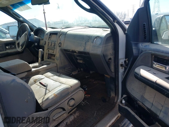 2006 Ford F-150 XLT с VIN 1FTPX14V76FB81609, выставлен на аукционе IAAI как лот 41739380 с пробегом 205 000 миль миль и . История ставок и продаж доступна на DreamBid. Изображение 5.