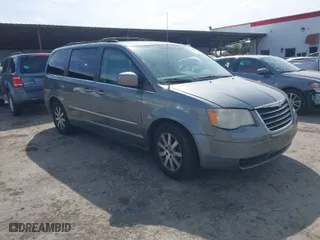 2009 Chrysler Town & Country Touring with VIN 2A8HR54179R641621, listed as a IAAI auction lot 41841486 with NaN miles. Bid and sale history available at carsss.com. Image 1.