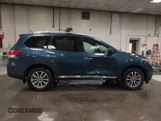 2014 Nissan Pathfinder SL z VIN 5N1AR2MM7EC612801, wystawiony jako IAAI lot #42048907 z przebiegiem 106 234 mil mil oraz . Historia ofert i sprzedaży dostępna na DreamBid. Obrazek 13.