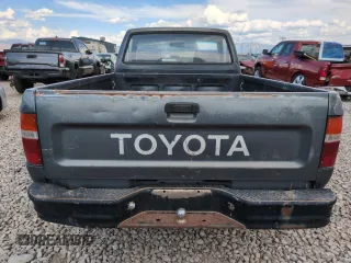 1993 Toyota Pickup with VIN 4TARN81A0PZ075782, listed as a Copart auction lot 62792165 with 159,828 mi miles and Clean title. Bid and sale history available at DreamBid. Image 6.