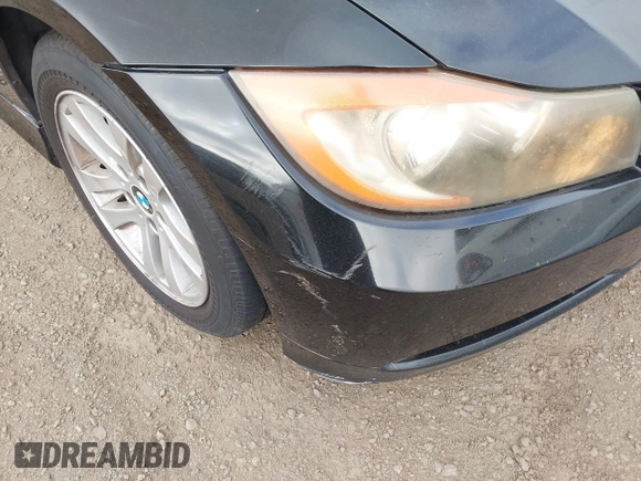 2007 BMW 3 Series 328i with VIN WBAVC53517FZ80487, listed as a IAAI auction lot 42643410 with 225,942 mi miles and . Bid and sale history available at DreamBid. Image 6.