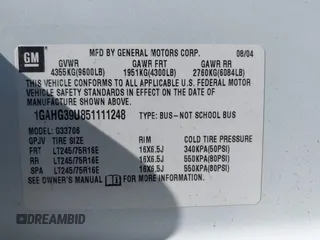 2005 Chevrolet Express Passenger with VIN 1GAHG39U851111248, listed as a IAAI auction lot 42158825 with 121,288 mi miles and . Bid and sale history available at DreamBid. Image 9.