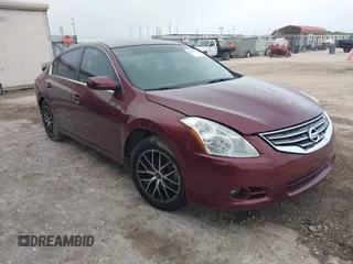 2012 Nissan Altima S z VIN 1N4AL2AP0CN447167, wystawiony jako IAAI lot #42118891 z przebiegiem 207 599 mil mil oraz . Historia ofert i sprzedaży dostępna na DreamBid. Obrazek 1.