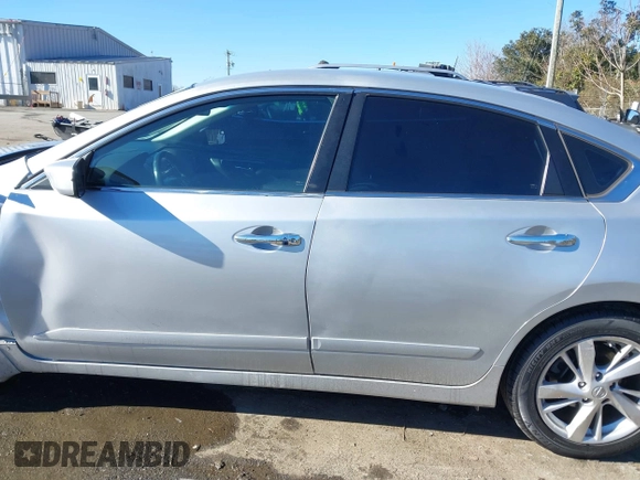 2014 Nissan Altima S with VIN 1N4AL3AP2EC402123, listed as a IAAI auction lot 41350287 with 146,305 mi miles and . Bid and sale history available at DreamBid. Image 14.
