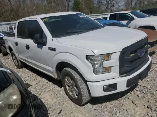 2015 Ford F-150 XLT with VIN 1FTEW1C83FFC26776, listed as a Copart auction lot 45487015 with 204,970 mi miles and Clean Title. Bid and sale history available at carsss.com. Image 4.
