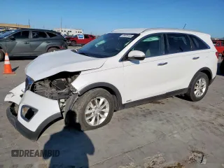 2016 Kia Sorento LX with VIN 5XYPGDA33GG099783, listed as a Copart auction lot 49926155 with 125,848 mi miles and Clean Title. Bid and sale history available at carsss.com. Image 1.