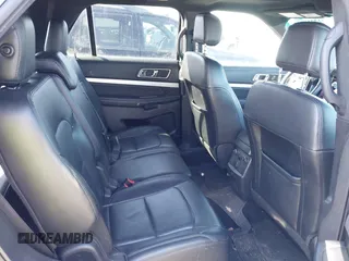 2017 Ford Explorer XLT z VIN 1FM5K8DHXHGB48783, wystawiony jako IAAI lot #41771686 z przebiegiem 104 809 mil mil oraz . Historia ofert i sprzedaży dostępna na DreamBid. Obrazek 8.