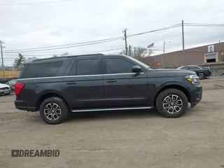 2023 Ford Expedition Max XLT с VIN 1FMJK1J85PEA29723, выставлен на аукционе IAAI как лот 41902898 с пробегом 51 841 миль миль и . История ставок и продаж доступна на DreamBid. Изображение 13.