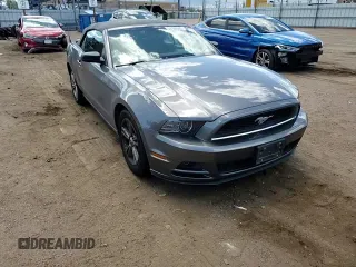 2014 Ford Mustang V6 with VIN 1ZVBP8EM4E5250198, listed as a Copart auction lot 58144085 with 154,677 mi miles and Salvage title. Bid and sale history available at DreamBid. Image 13.