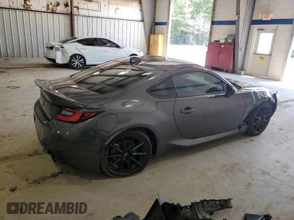 2023 Toyota 86 Premium z VIN JF1ZNBF18P8763745, wystawiony jako Copart lot #55477555 z przebiegiem 45 477 mil mil oraz Szkoda całkowita • Salvage title. Historia ofert i sprzedaży dostępna na DreamBid. Obrazek 3.