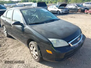 2006 Ford Focus S with VIN 1FAFP34N56W183310, listed as a IAAI auction lot 42058667 with 149,725 mi miles and . Bid and sale history available at carsss.com. Image 1.