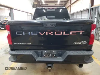 2021 Chevrolet Silverado 3500HD High Country with VIN 1GC4YVEY3MF232682, listed as a Copart auction lot 84531884 with 76,754 mi miles and Salvage Title. Bid and sale history available at DreamBid. Image 6.