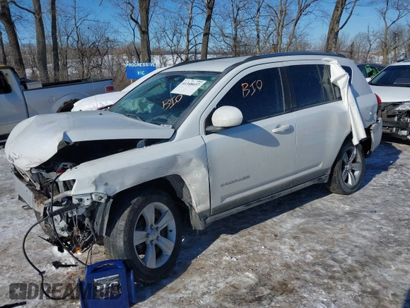 2014 Jeep Compass Latitude with VIN 1C4NJCEB1ED560365, listed as a IAAI auction lot 41348657 with 108,931 mi miles. Bid and sale history available at carsss.com. Image 2.