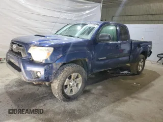 2014 Toyota Tacoma with VIN 5TFUU4EN2EX096746, listed as a Copart auction lot 59111085 with 220,925 mi miles and Salvage title. Bid and sale history available at DreamBid. Image 1.