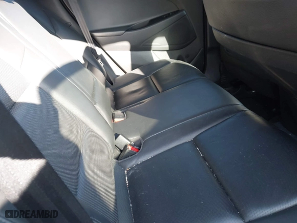 2016 Hyundai Tucson Limited with VIN KM8J3CA23GU165293, listed as a IAAI auction lot 41756821 with 59,998 mi miles. Bid and sale history available at carsss.com. Image 8.