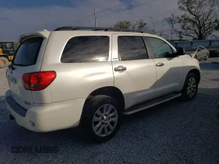 2010 Toyota Sequoia Platinum with VIN 5TDYY5G16AS024471, listed as a Copart auction lot 86892494 with 261,073 mi miles and Clean Title. Bid and sale history available at carsss.com. Image 3.