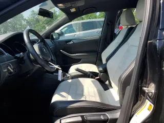 2016 Volkswagen Jetta Sport с VIN 3VWD17AJ5GM220155, выставлен на аукционе Copart как лот 62369005 с пробегом 111 732 миль миль и Списание • Salvage title. История ставок и продаж доступна на DreamBid. Изображение 7.