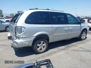 2005 Dodge Caravan SXT с VIN 2D4GP44L25R401250, выставлен на аукционе IAAI как лот 42544407 с пробегом 91 835 миль миль и . История ставок и продаж доступна на DreamBid. Изображение 4.