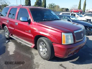 2002 Cadillac Escalade with VIN 1GYEC63TX2R106261, listed as a IAAI auction lot 41298640 with 291,659 mi miles and . Bid and sale history available at DreamBid. Image 1.