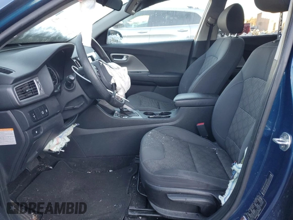 2018 Kia Niro FE with VIN KNDCB3LC2J5210022, listed as a Copart auction lot 82453194 with 80,547 mi miles and Salvage Title. Bid and sale history available at carsss.com. Image 7.