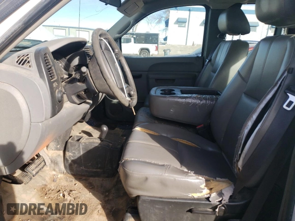 2011 Chevrolet Silverado 1500 Work Truck with VIN 1GCRKPE30BZ331169, listed as a Copart auction lot 87216014 with 208,475 mi miles and Clean Title. Bid and sale history available at DreamBid. Image 7.