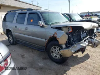 2003 Chevrolet Suburban Z71 with VIN 3GNFK16Z83G176544, listed as a IAAI auction lot 41775516 with 181,076 mi miles. Bid and sale history available at carsss.com. Image 1.
