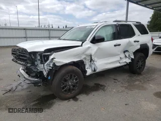 2025 Toyota 4Runner SR5 с VIN JTEVA5BR1S5009139, выставлен на аукционе Copart как лот 53647785 с пробегом Не указан миль и На запчасти • Non repairable. История ставок и продаж доступна на DreamBid. Изображение 1.