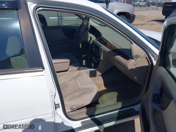 2003 Chevrolet Malibu LS with VIN 1G1NE52J53M622092, listed as a IAAI auction lot 41738623 with 93,092 mi miles. Bid and sale history available at carsss.com. Image 5.