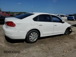 2013 Volkswagen Passat S с VIN 1VWAP7A39DC113688, выставлен на аукционе Copart как лот 55616515 с пробегом 248 651 миль миль и Списание • Salvage title. История ставок и продаж доступна на DreamBid. Изображение 3.