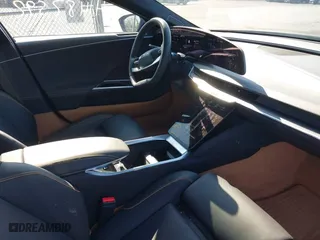 2024 Lucid Air Touring with VIN 50EA1TEA3RA001358, listed as a IAAI auction lot 41482592 with 4,811 mi miles. Bid and sale history available at carsss.com. Image 5.