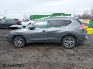 2014 Nissan Rogue SV with VIN 5N1AT2MV7EC808022, listed as a IAAI auction lot 41605145 with 47,090 mi miles. Bid and sale history available at carsss.com. Image 14.