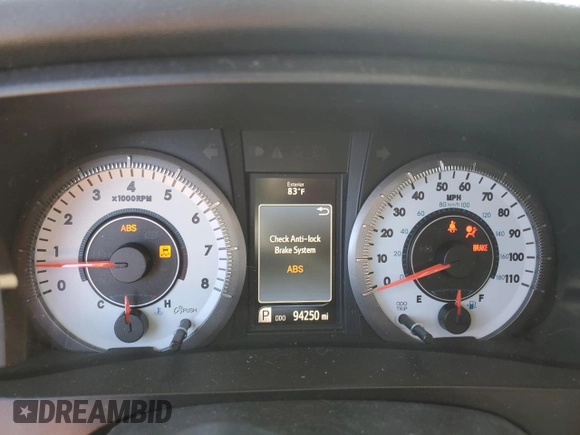 2017 Toyota Sienna SE with VIN 5TDXZ3DC5HS766941, listed as a Copart auction lot 56222045 with 94,250 mi miles and Salvage title. Bid and sale history available at DreamBid. Image 9.