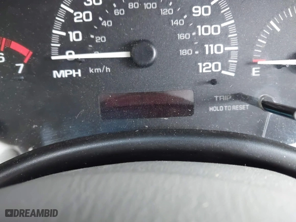 2000 Chevrolet Malibu with VIN 1G1ND52J3Y6233255, listed as a IAAI auction lot 41833093 with 1 mi miles. Bid and sale history available at carsss.com. Image 15.