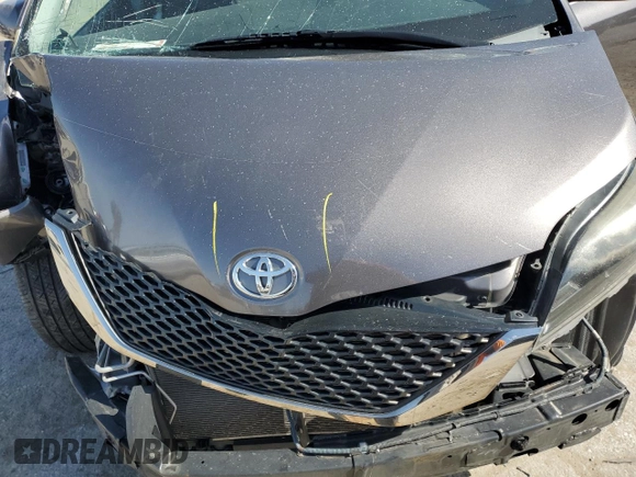 2015 Toyota Sienna SE with VIN 5TDXK3DC2FS629568, listed as a Copart auction lot 48171645 with 114,608 mi miles and Salvage title. Bid and sale history available at DreamBid. Image 13.